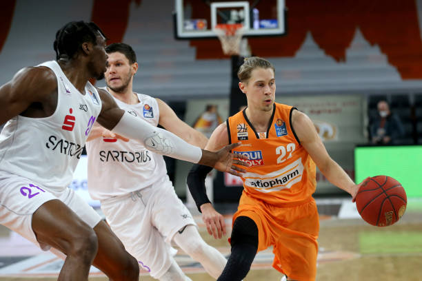 训名单能够 训名单能够